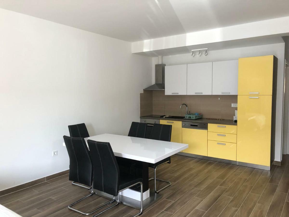 Apartments Dona 茨雷斯 外观 照片