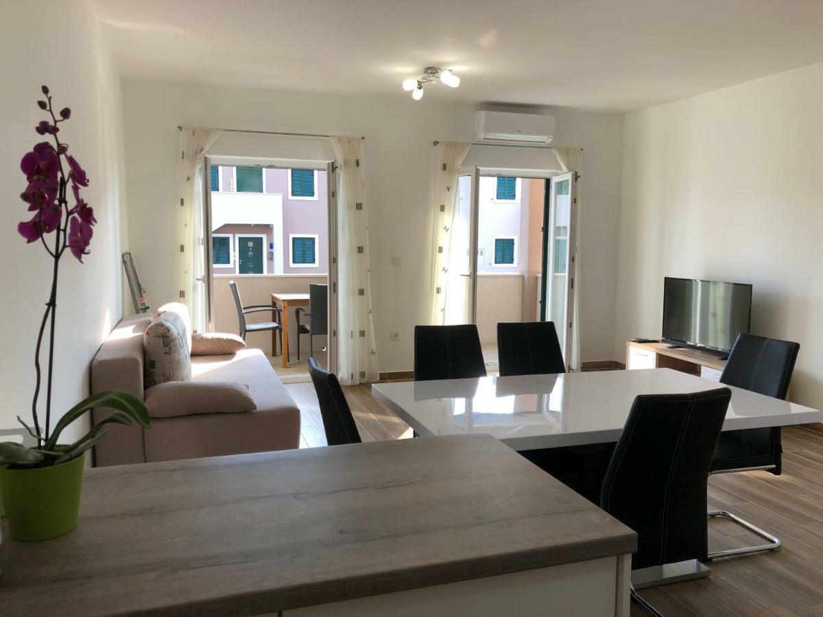 Apartments Dona 茨雷斯 外观 照片